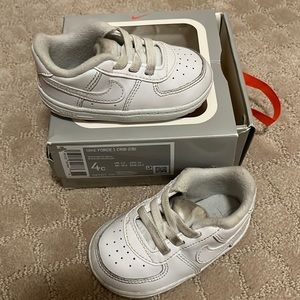 Nike Air Force 1 crib shoes